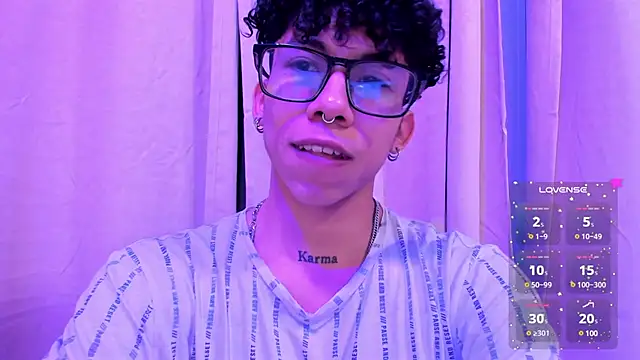 AkazaBoy  online show from January 30, 4:27 am