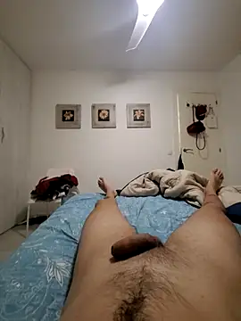 Snapshot of omarito100 chatting on September 21, 10:54 pm omarito100 online show from September 21, 10:54 pm