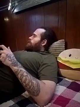 RobStrokes215 online show from March 2, 1:04 am