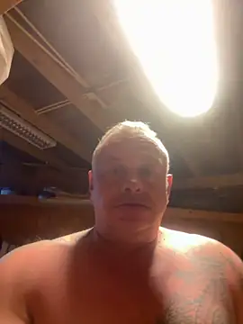 Snapshot of JakubW79 chatting on December 16, 8:31 am JakubW79 online show from December 16, 8:31 am