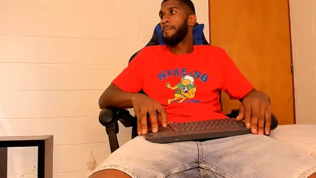 travis guizenga online show from January 8, 8:39 pm