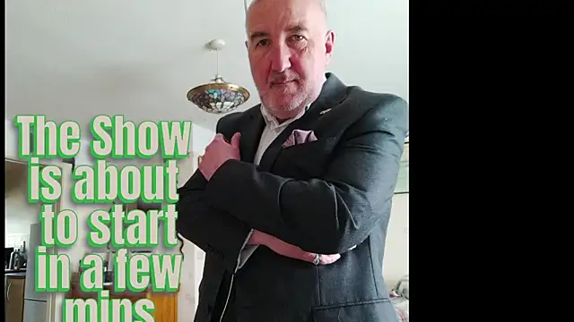 Adamdaddybear online show from May 21, 7:26 am
