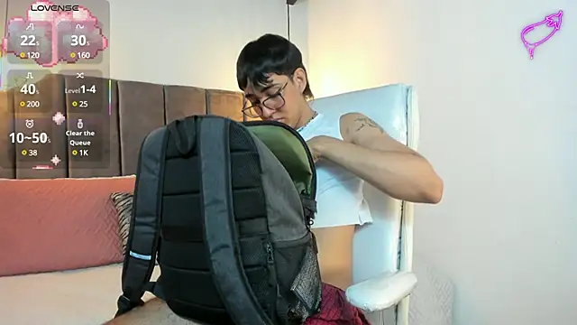 Dark hairy  online show from March 21, 1:56 pm