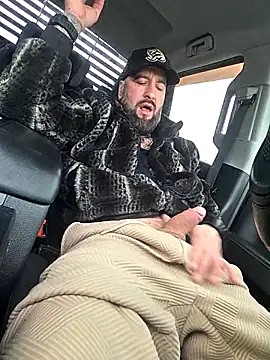 Beardedtattood online show from March 8, 1:37 pm