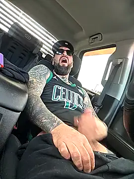 Beardedtattood online show from November 2, 3:27 pm