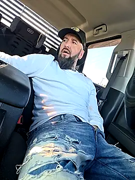 Beardedtattood online show from April 8, 1:53 pm