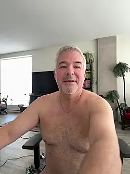 aarosteev2 online show from February 10, 2:44 pm