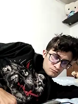 Loggan donnelly online show from December 16, 8:49 pm