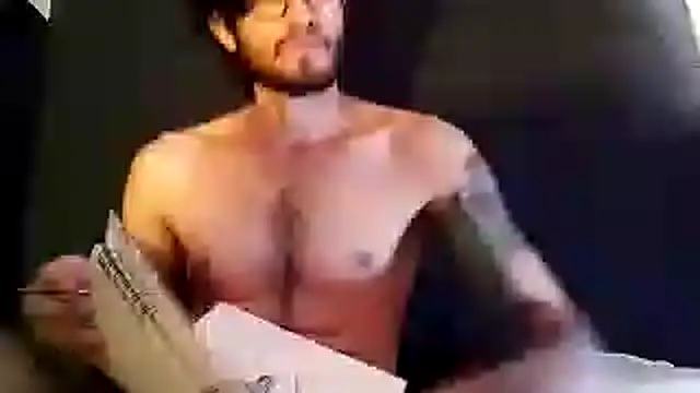 Snapshot of Loggan_donnelly chatting on October 22, 7:38 pm Loggan donnelly online show from October 22, 7:38 pm