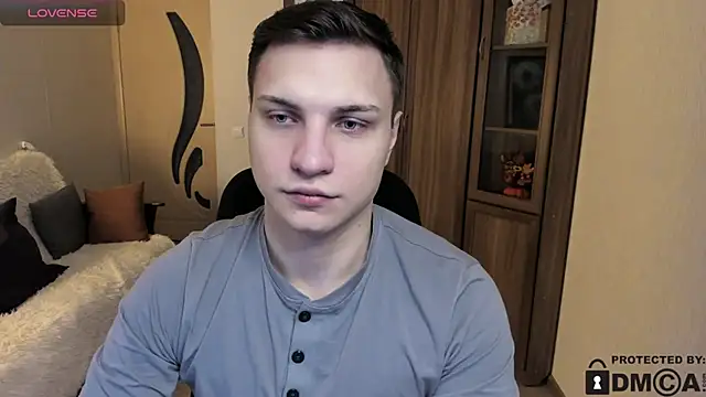 handsome guy01 online show from November 24, 8:26 am