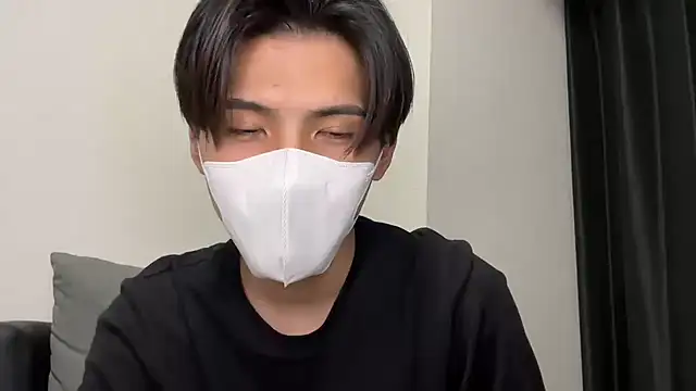 Lio kun online show from January 28, 2:42 pm