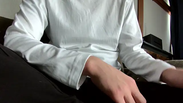 Snapshot of tuki_fu chatting on December 9, 7:06 am tuki fu online show from December 9, 7:06 am