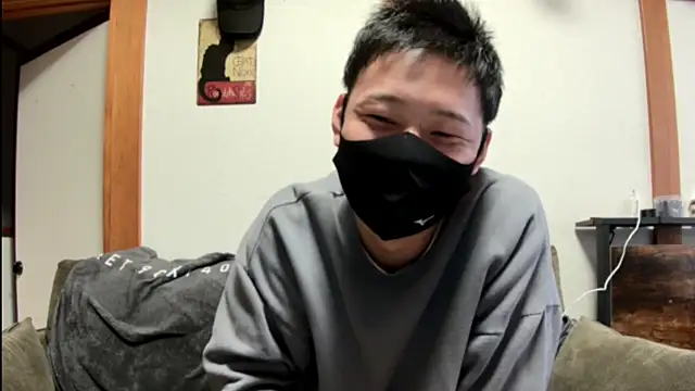 Snapshot of tuki_fu chatting on December 29, 7:50 am tuki fu online show from December 29, 7:50 am