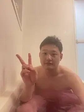 Snapshot of tuki_fu chatting on March 19, 11:06 am tuki fu online show from March 19, 11:06 am