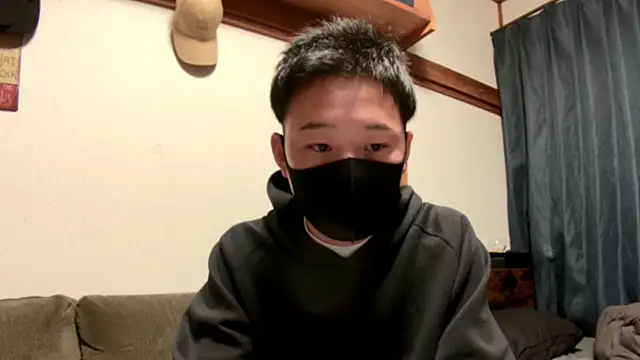 Snapshot of tuki_fu chatting on December 30, 10:43 am tuki fu online show from December 30, 10:43 am