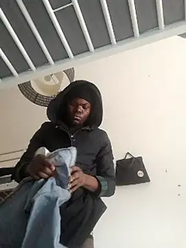 PauMascarado online show from January 3, 12:30 pm