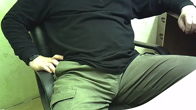 nikdov3 online show from October 23, 5:11 am