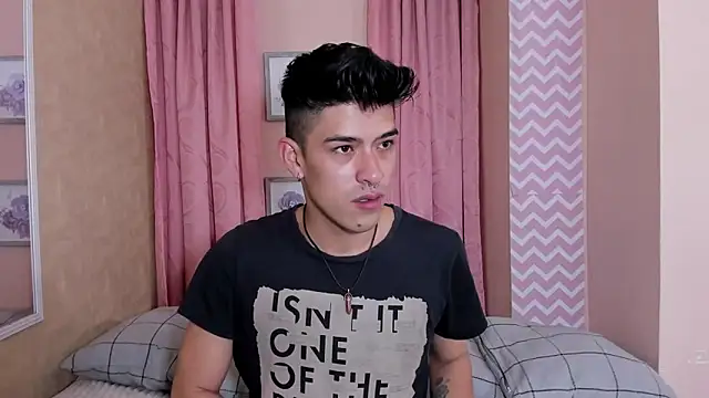 Ryan Clark  online show from December 20, 8:34 pm