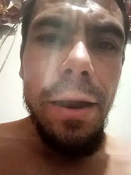 Snapshot of Hot796 chatting on October 6, 9:25 am Hot796 online show from October 6, 9:25 am