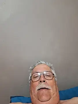 NawtyB1965 online show from October 26, 3:52 am