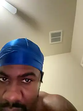 cumwatch3376 online show from December 2, 8:31 pm