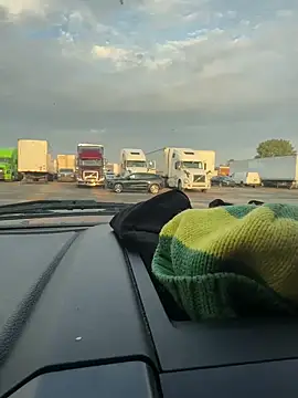 KBD85 online show from September 21, 10:54 pm