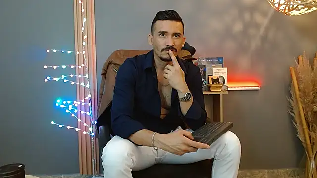 Reiko 85  online show from February 18, 2:47 pm