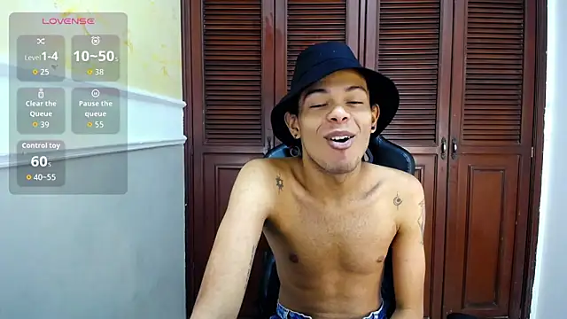 Snapshot of rose_Skinny_ chatting on September 19, 8:41 pm rose Skinny  online show from September 19, 8:41 pm