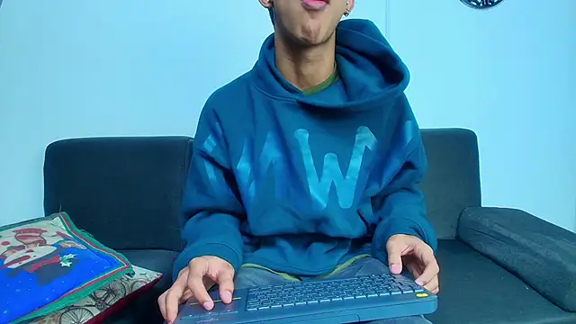 hares mds online show from November 28, 2:30 pm