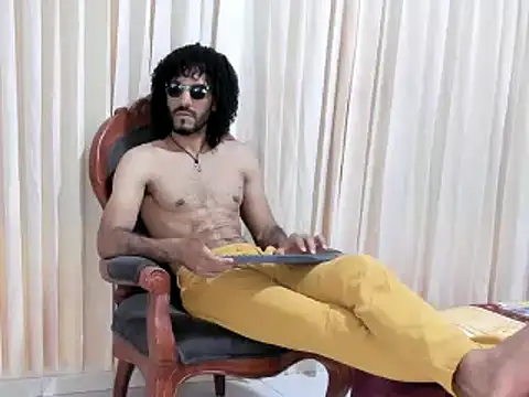 KarlMarley1 online show from February 23, 6:22 am