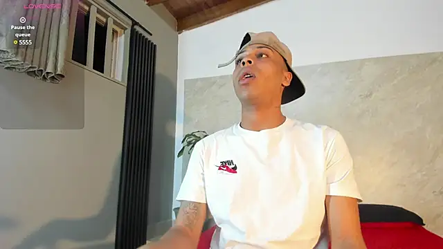 ada-brooke online show from February 5, 3:45 am