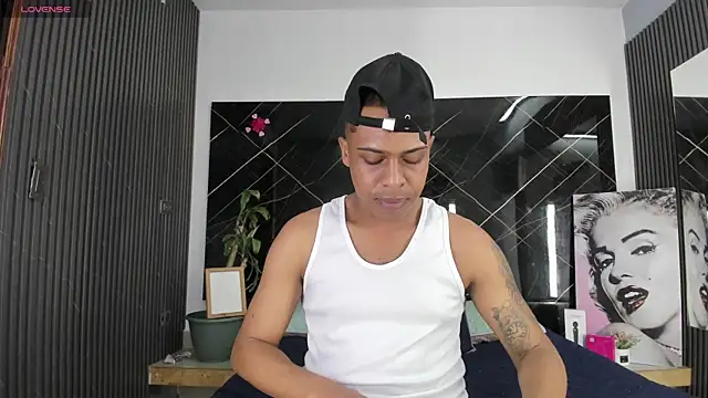 ada-brooke online show from April 18, 12:28 pm