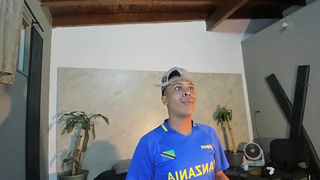 ada-brooke online show from February 7, 3:24 am