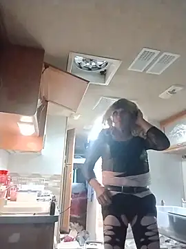 MaryCDslut69 online show from May 15, 2:58 pm