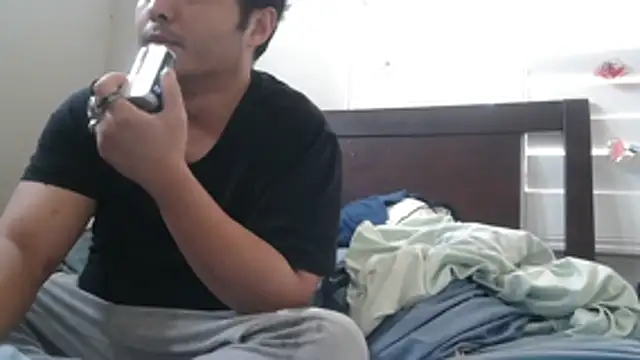 cloudyspun online show from December 2, 10:35 pm