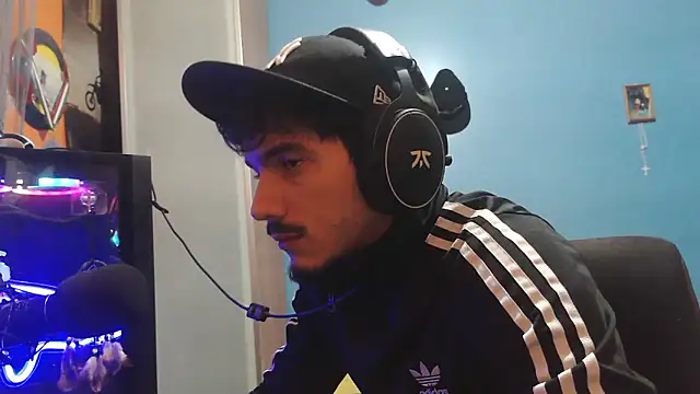 Badboyi1997 online show from November 21, 1:26 am