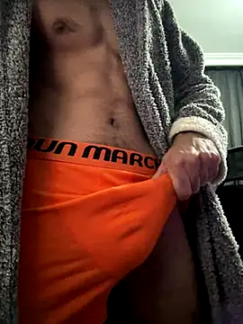 pxrnsenpaii online show from October 12, 9:31 pm