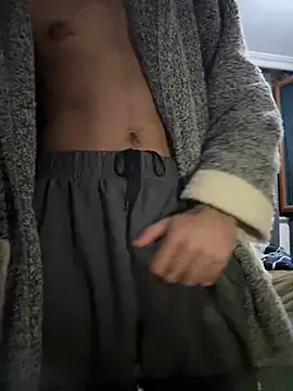 pxrnsenpaii online show from March 10, 9:07 pm