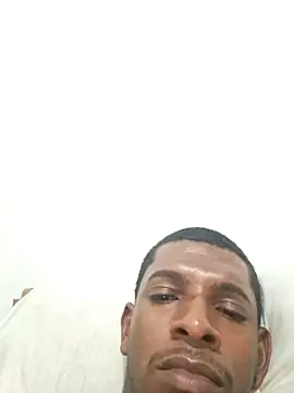 Snapshot of BotaPraEsguircha chatting on October 24, 10:22 pm BotaPraEsguircha online show from October 24, 10:22 pm