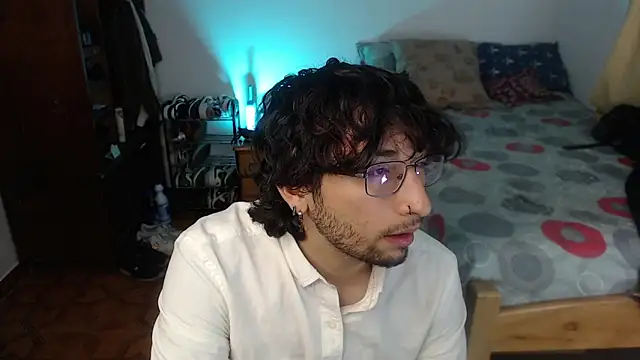 Dereck Dickson online show from October 2, 1:20 am