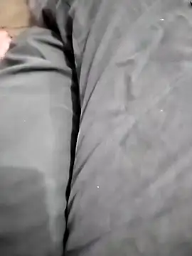 Snapshot of delhiboyooo chatting on March 13, 10:57 am delhiboyooo online show from March 13, 10:57 am