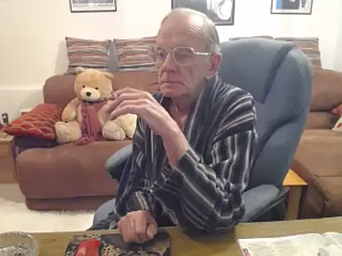 Ferret7777 online show from April 3, 9:11 pm