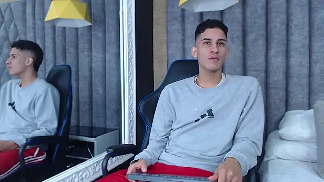 JakeMoxley online show from February 5, 12:49 pm