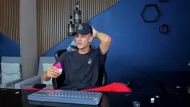 JakeMoxley online show from January 20, 7:04 pm