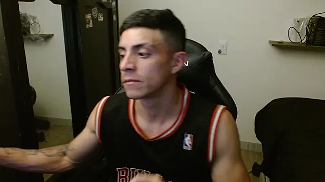 kv   xxx  online show from March 7, 2:53 am