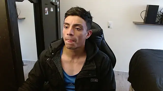 kv   xxx  online show from February 17, 5:56 pm