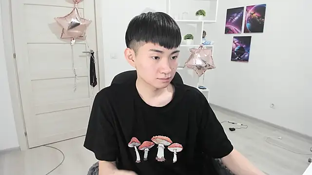 Miram Yu online show from March 21, 8:29 pm