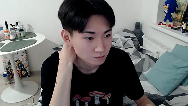 Miram Yu online show from October 9, 7:19 pm