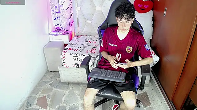 johnny cagee online show from March 15, 3:58 am