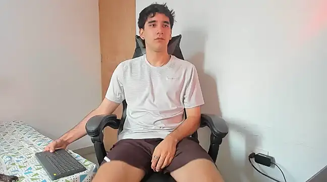 leo030809 online show from March 18, 4:17 pm